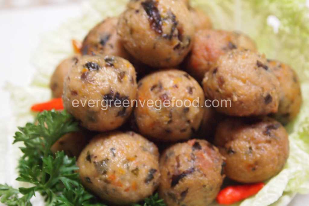 Seaweed Ball 紫菜丸
